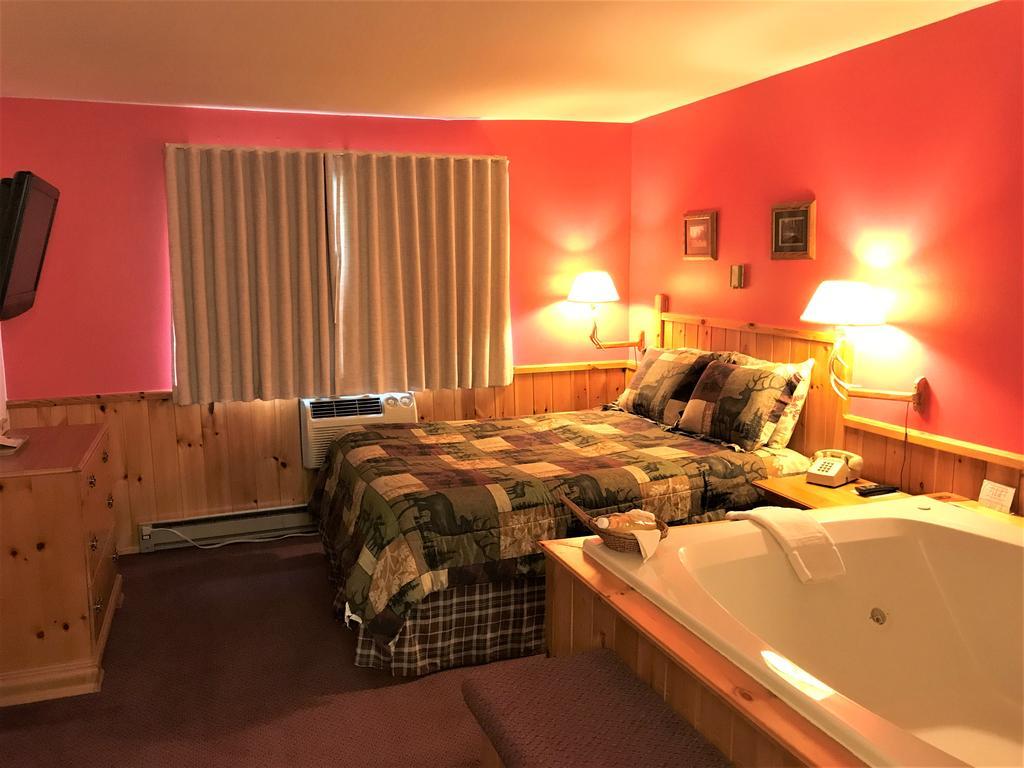 Northwoods Inn & Suites Minocqua Zewnętrze zdjęcie
